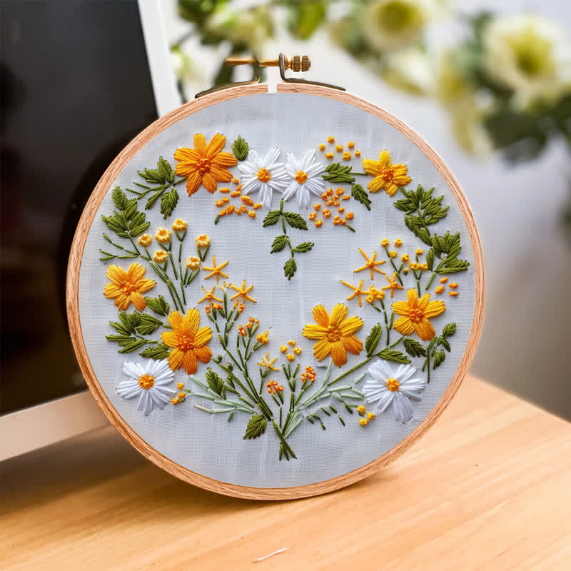 Rubbyoo Embroidery Kit - Flowers Rings