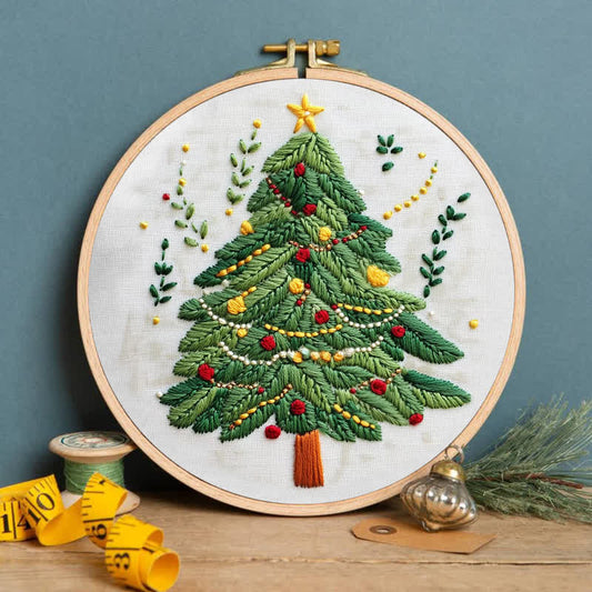 Rubbyoo Embroidery Kit - Cute Christmas Tree