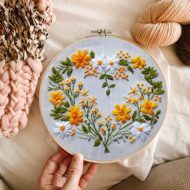 Rubbyoo Embroidery Kit - Flowers Rings
